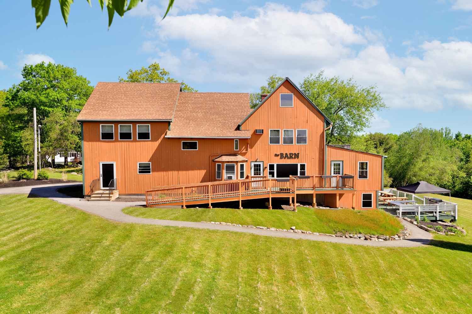 Sponsored Spring Hill barn