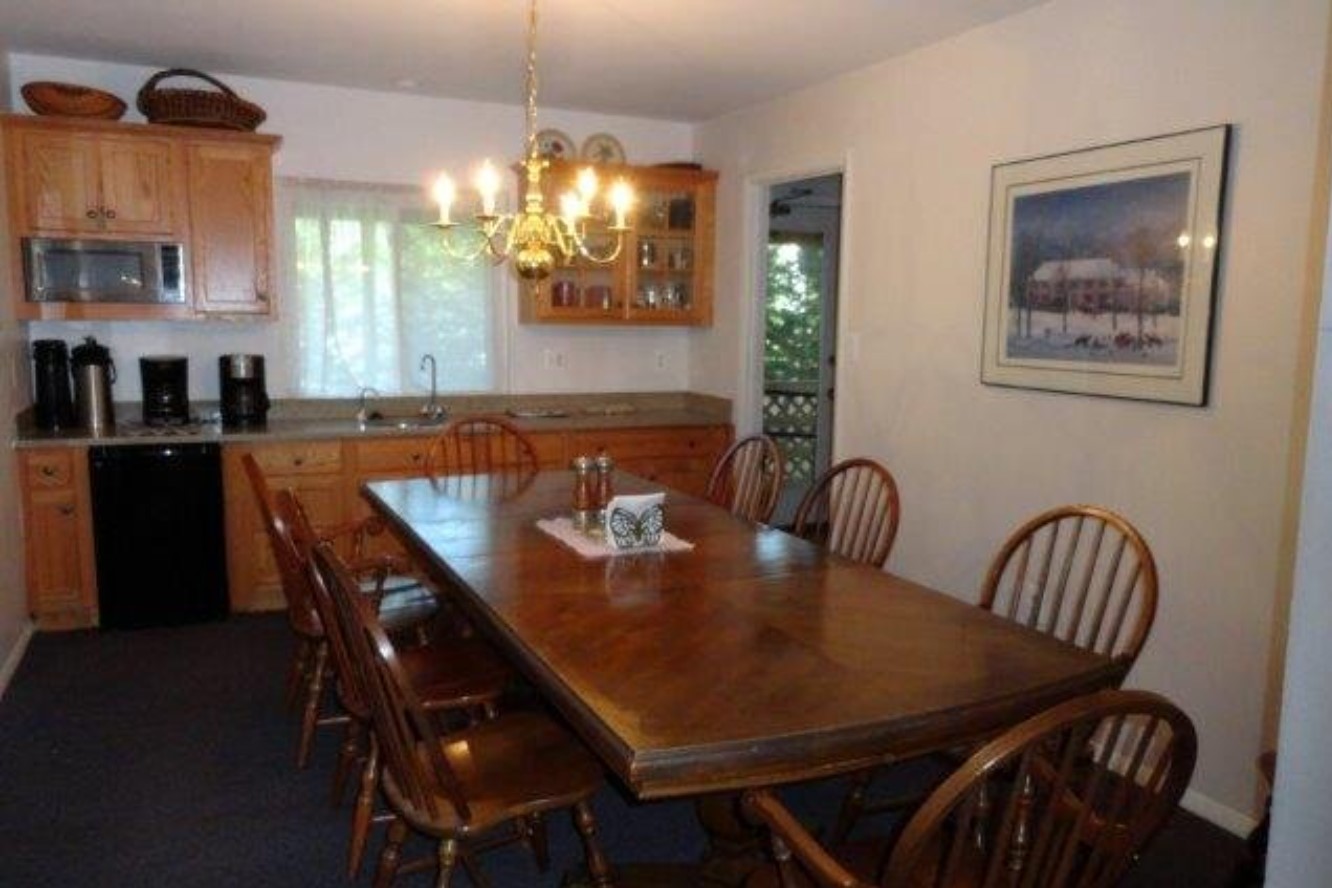 Womens Home Inc Arlington Dining