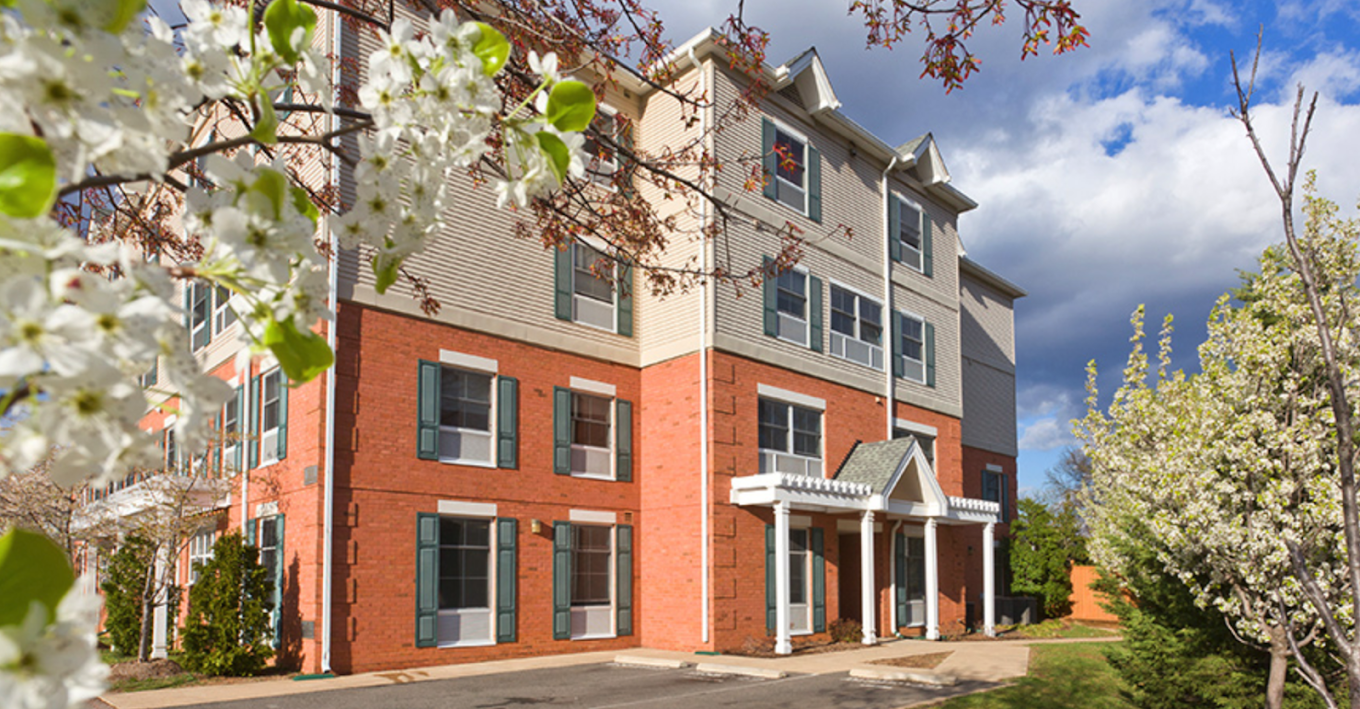 National Capital Trt And Recovery Phoenix Prog Mens Residential Center Arlington Outside