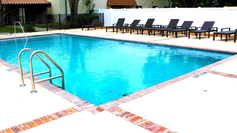 Recovery Village Umatilla Poolside