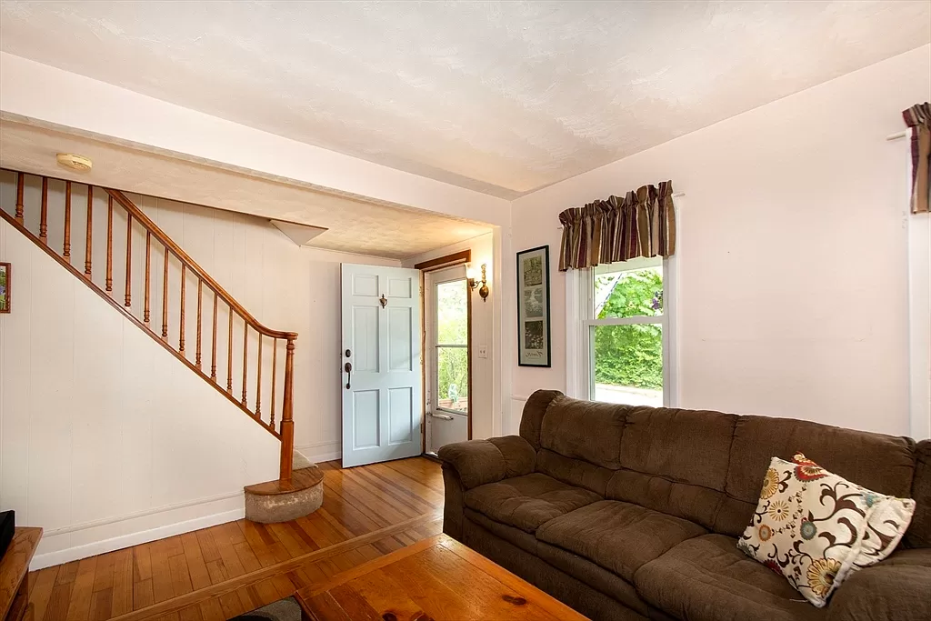 Anchor House Inc Plymouth3