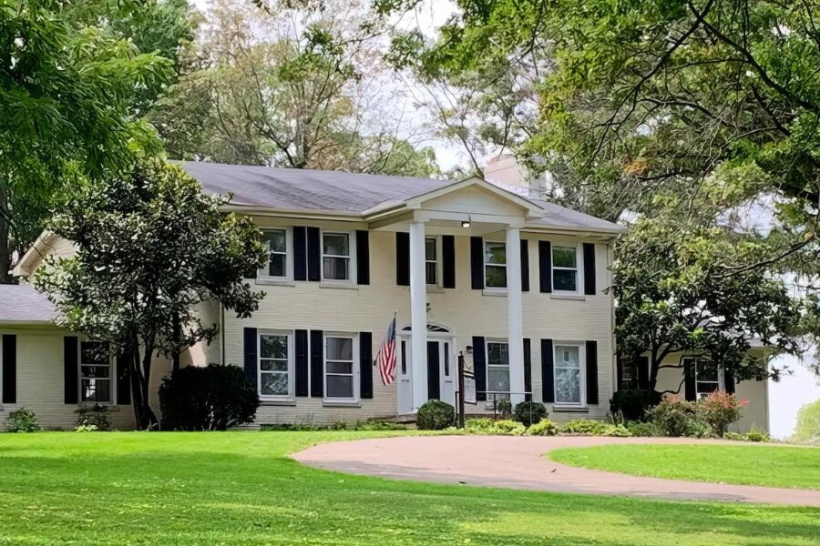 Isaiah House Womens Center Inpatient Services Versailles 1