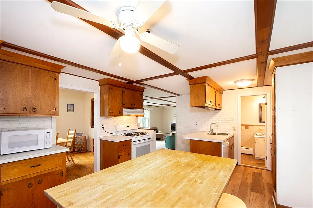 Anchor House Inc Plymouth5