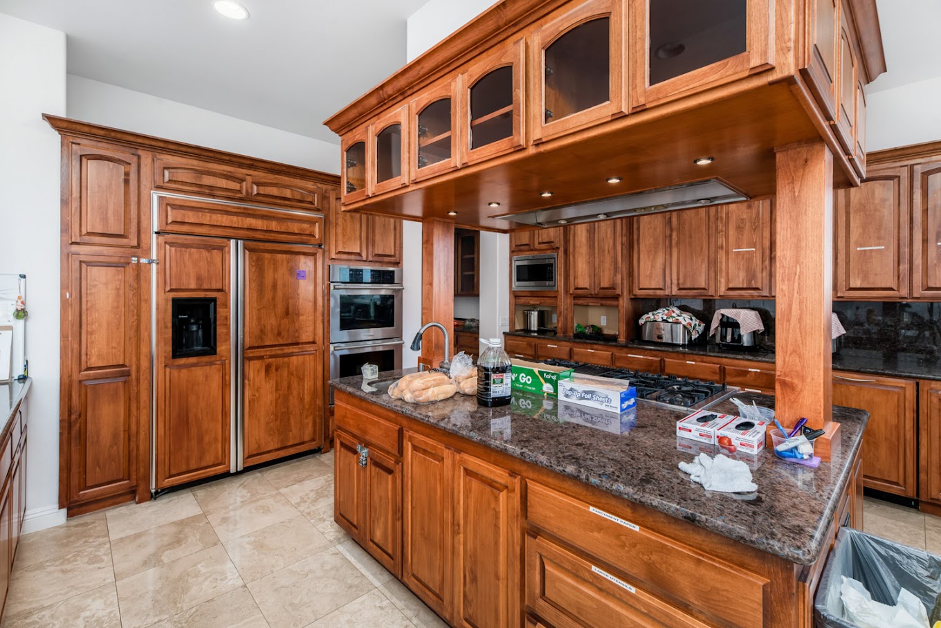 Wood themed litchen with center-island.