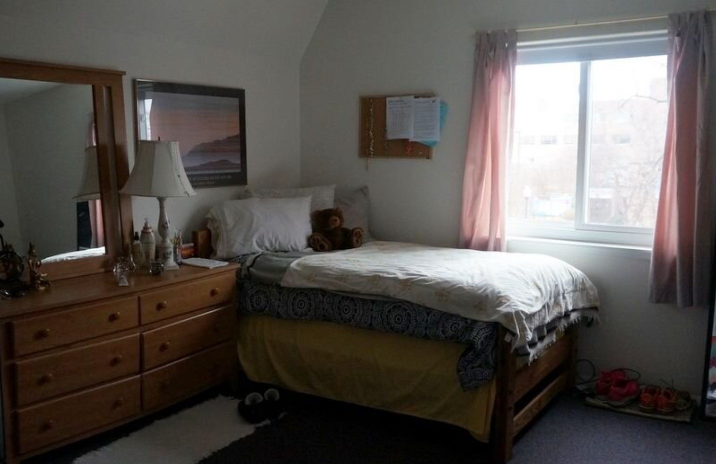 Womens Home Inc Arlington Bedroom'