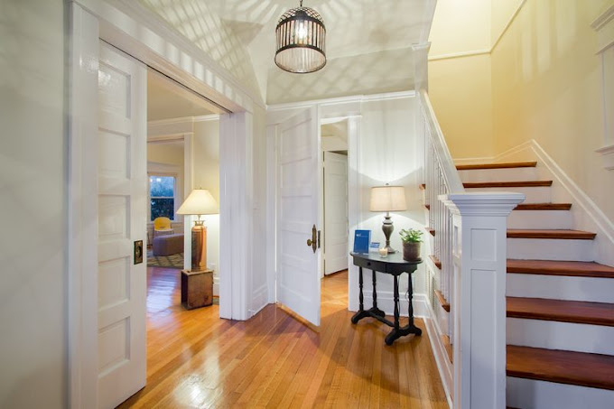 Insight Treatment Programs Pasadena Entry Way