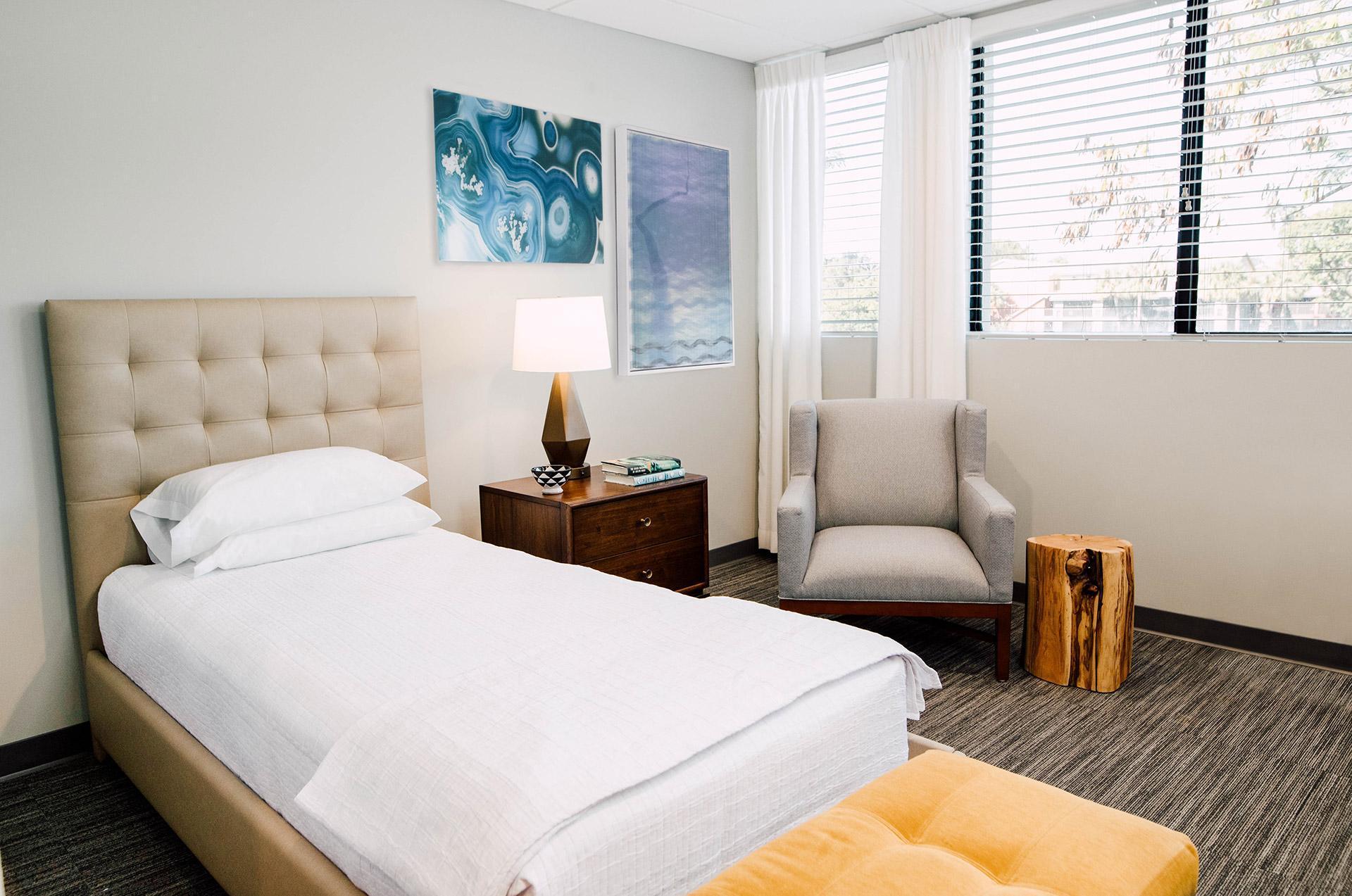 Private bedroom with single bed and modern decor