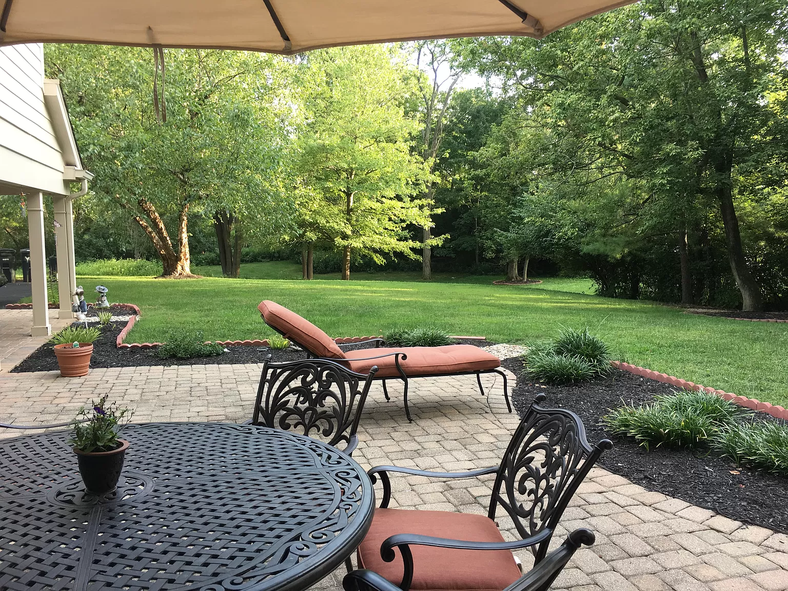 Hotel California By The Sea Cincinnati Cincinnati 22