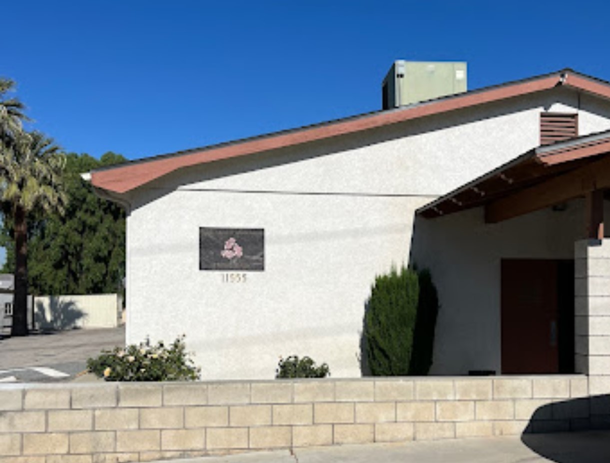 Front of Riverside-San Bernardino County Morongo Clinic, a single-story building with a simple, modern design.