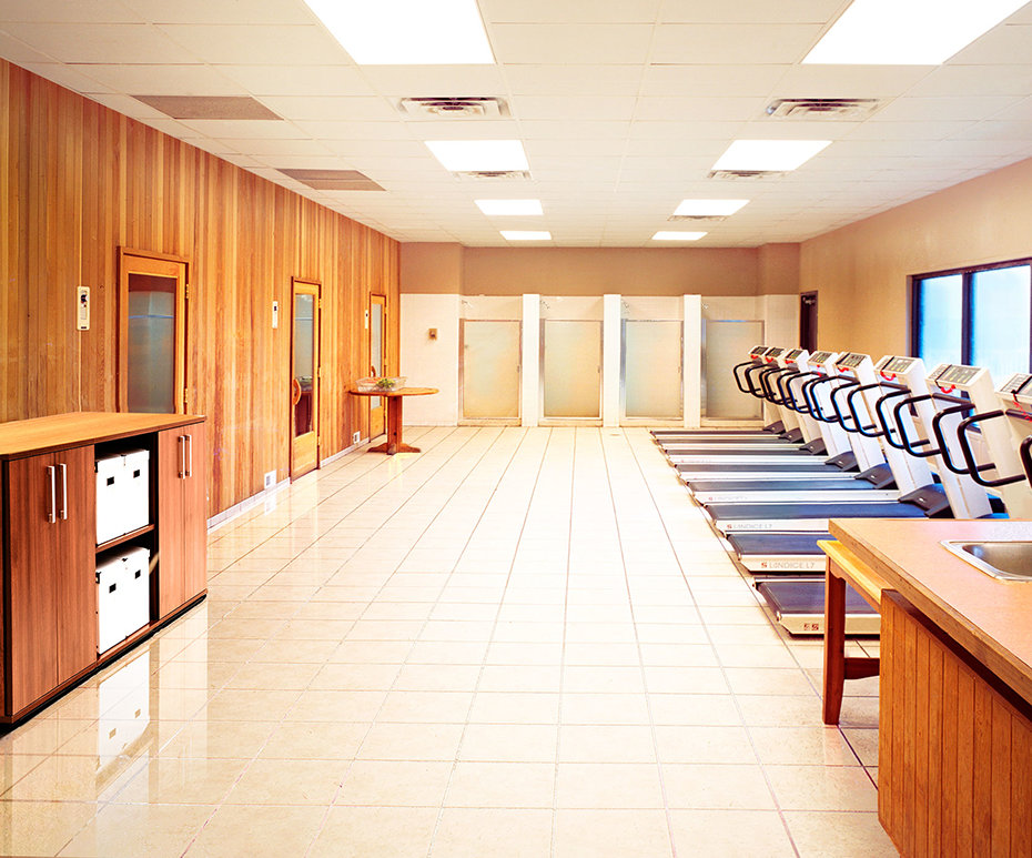 Fitness room with treadmills and exercise equipment