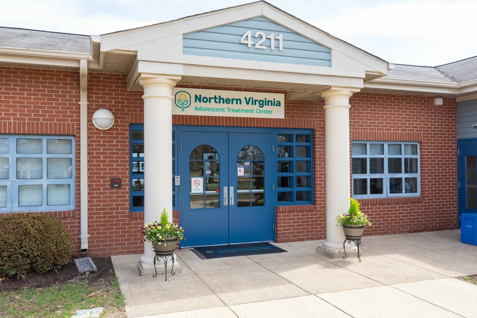 Main entrance to Northern Virginia Adolescent Treatment Center