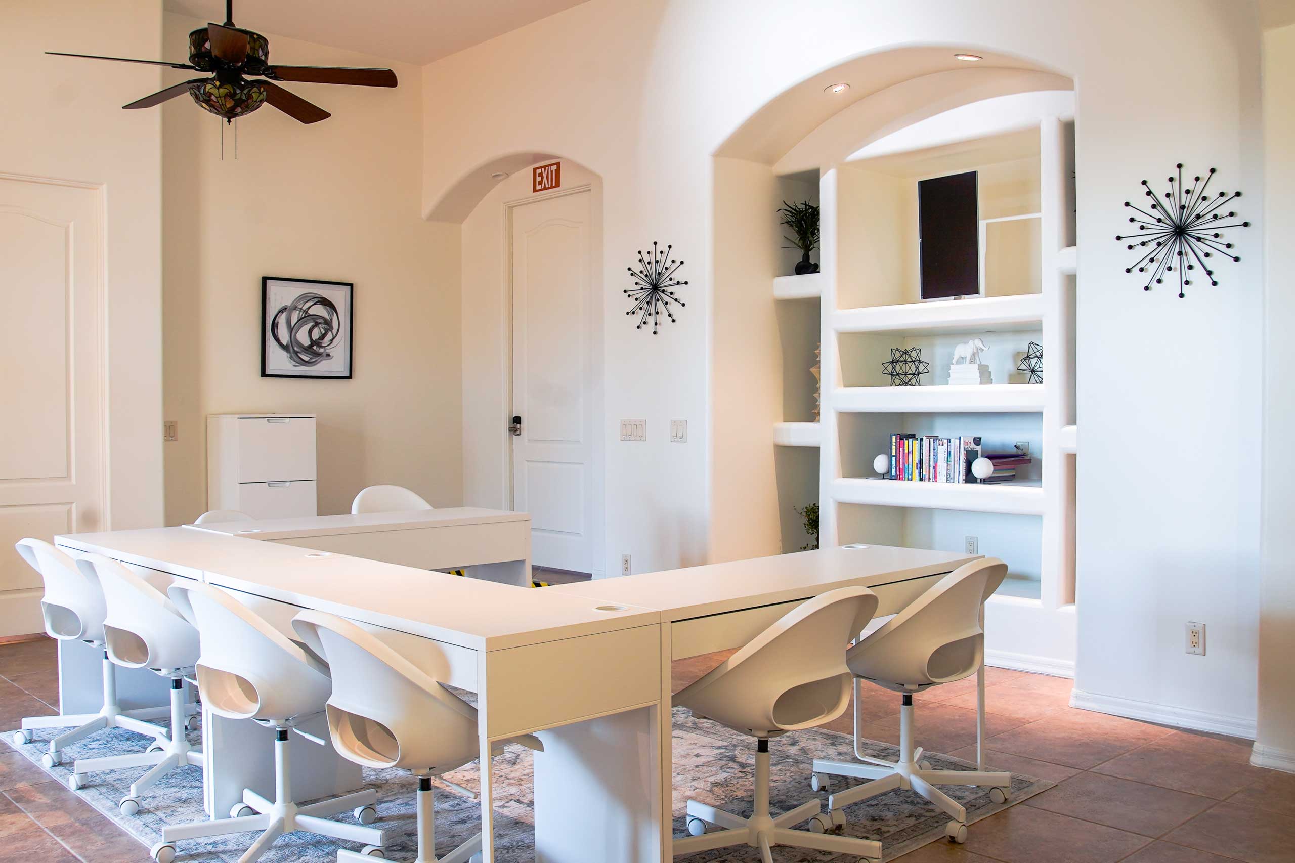 Classroom-style study room with desks for academic support