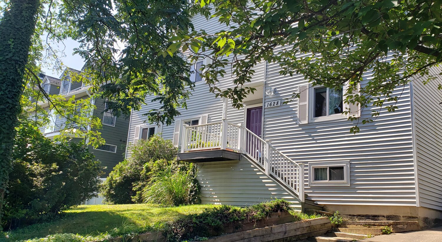 Womens Home Inc Arlington Exterior Front