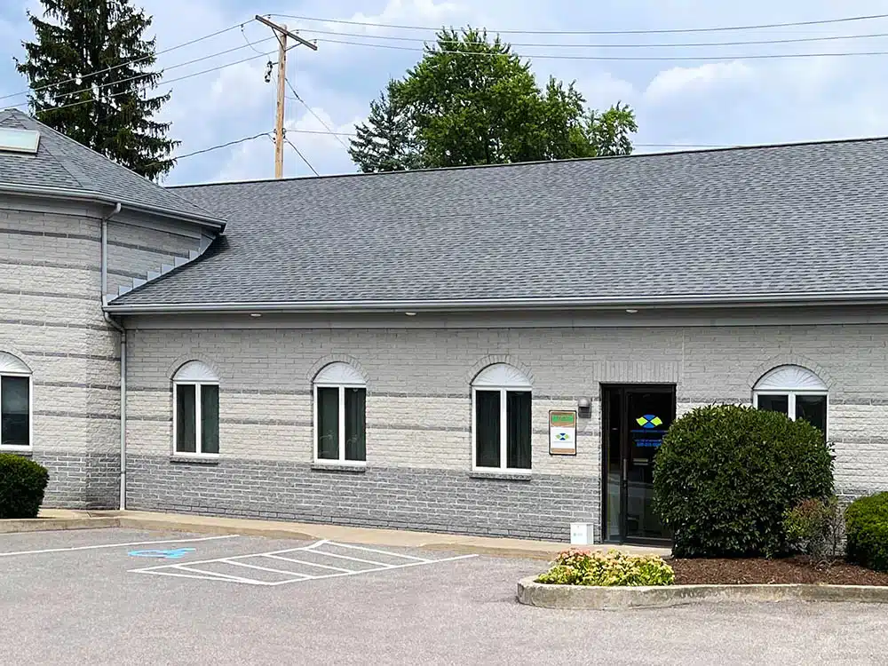 Crossroads treatment center exterior building and entrance