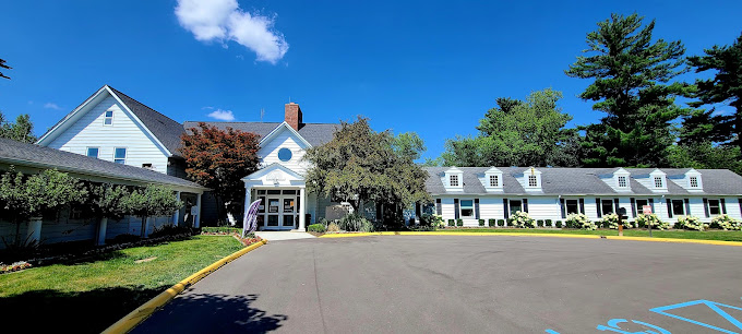 Entrance to the rehab center.