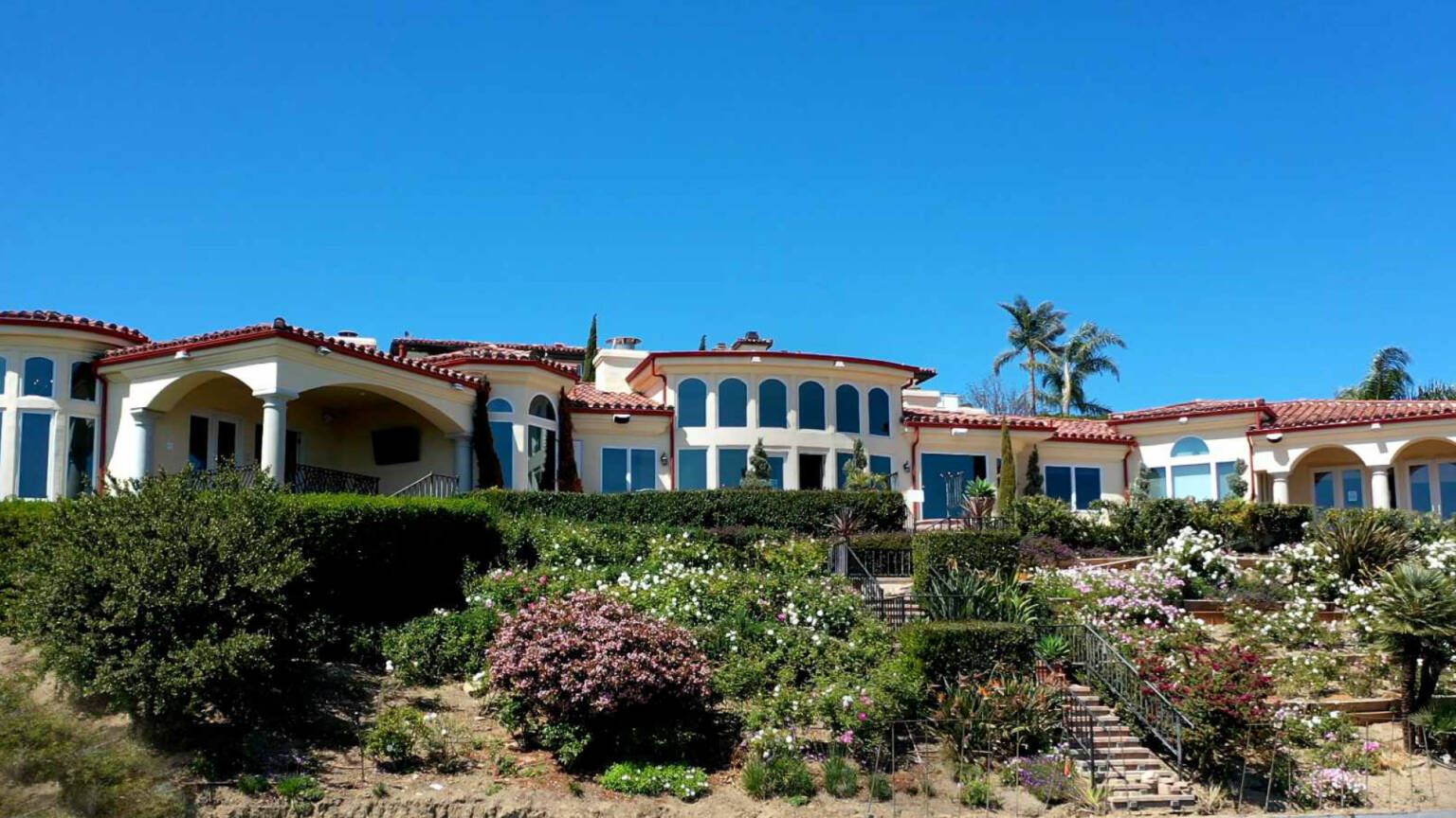 Front exterior of the hillside Malibu treatment residence