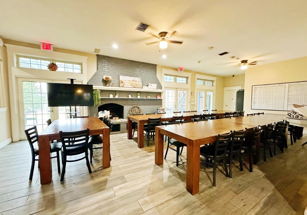 Discovery Point Retreat Ennis 4