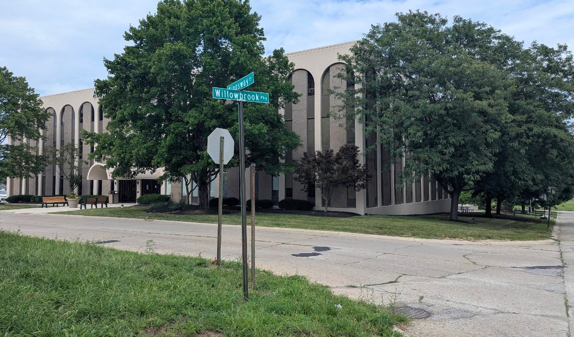 Corner view of Aspire Indiana Health Willowbrook
