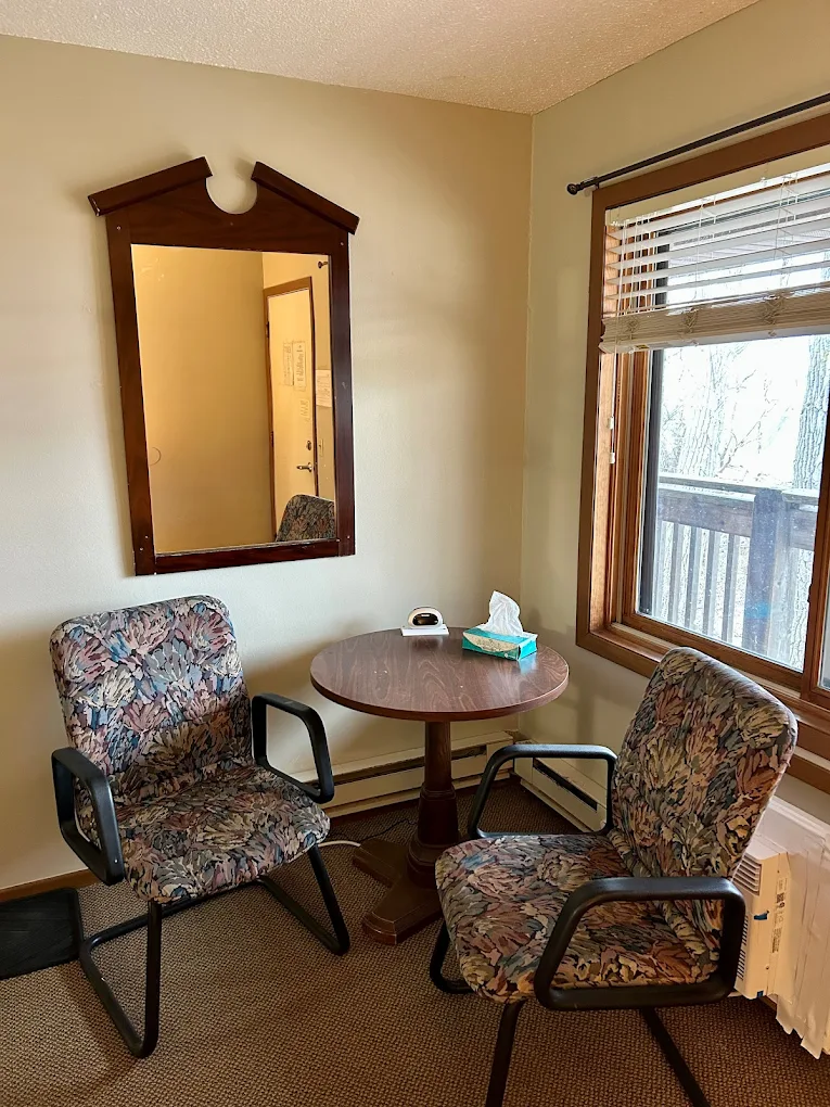 Private Seating Area at Eosis New Beginnings Howard Lake