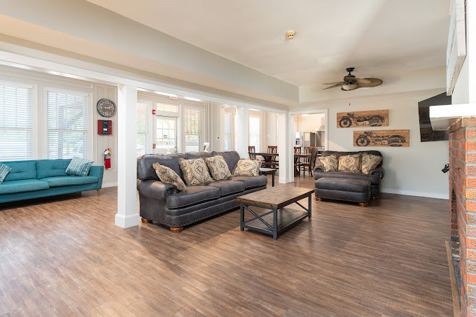 Bay Area Recovery Center Dickinson2